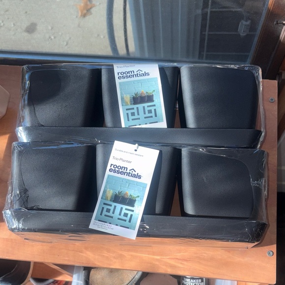 5/$8 Room Essentials Black Trio Planter Set - Picture 1 of 1